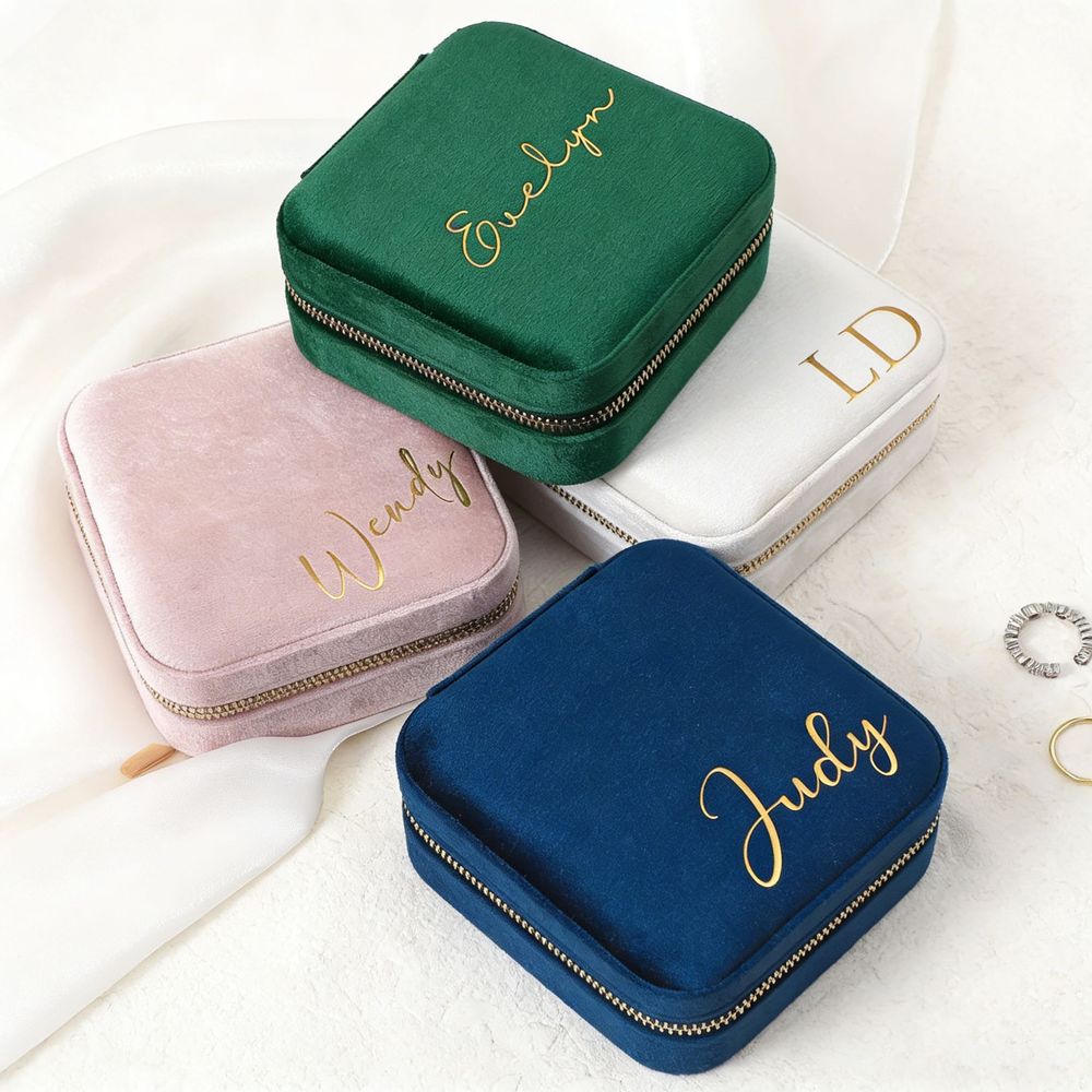 Velvet Jewelry Box - パーソナライズされたジュエリーボックス ベルベット製トラベルケース 彼女へのサプライズギフト 結婚式 ブライダルシャワー パーティー