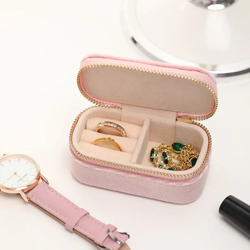 ジッパー付きミニジュエリーボックス,ベルベット収納ケース,小 - Velvet Jewelry Box のレビューと価格