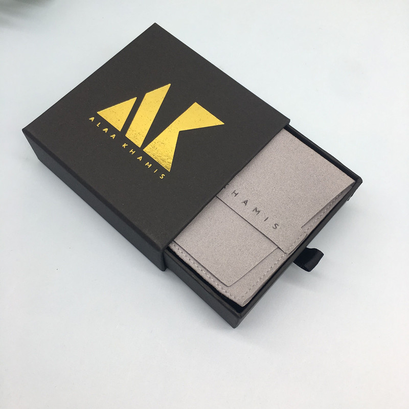パーソナライズされたロゴ付きの段ボール箱,ポーチ,ストラップ - Velvet Jewelry Box のレビューと価格