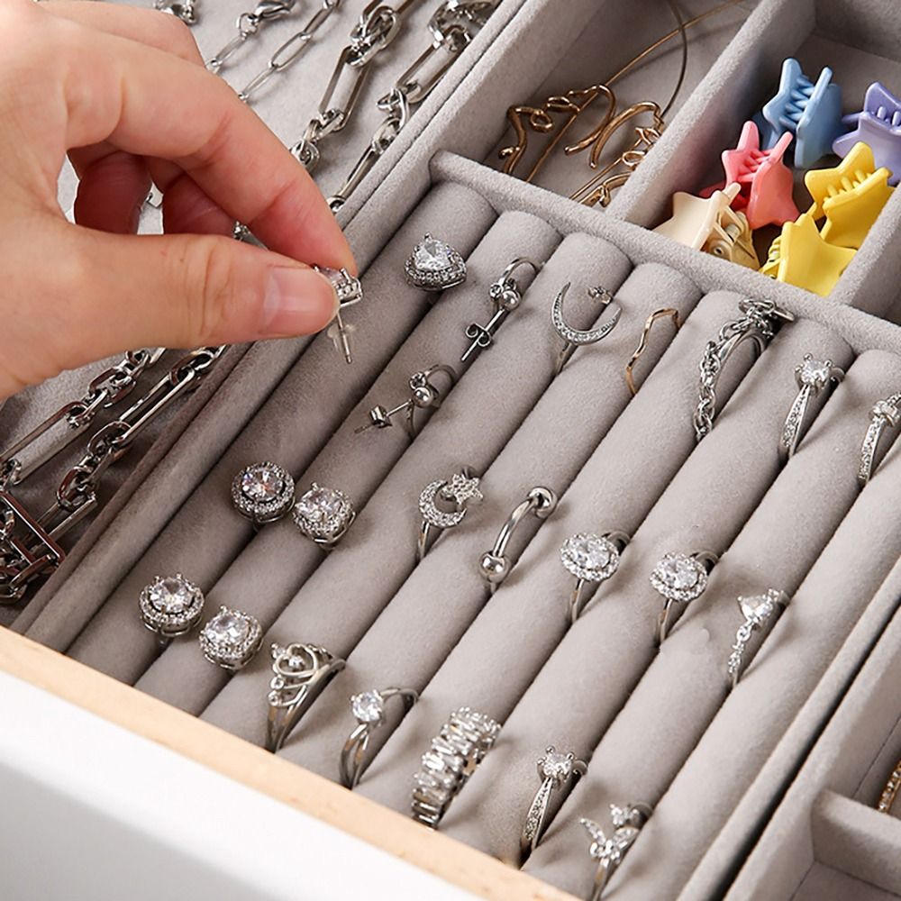 オーガナイザーボックス 積み重ね可能なベルベットジュエリー収 - Velvet Jewelry Box のレビューと価格